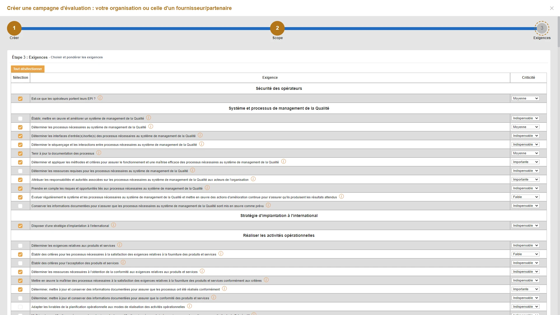 Workflow guidé de création de campagne d'évaluation